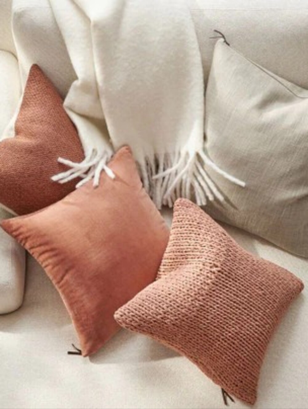 Pottery Barn - Chunky Sweater Hand-Knit Throw Pillow Cover, CLAY (Discontinued)
